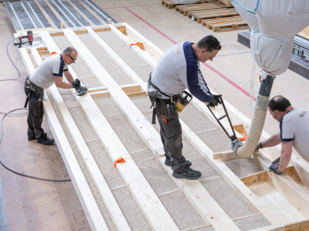 Renggli-Werk in Schötz: Decken- und Dachstation